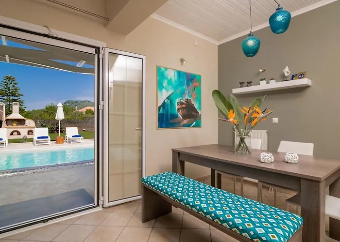 Villa Madini Luxury With Free Pool Heating